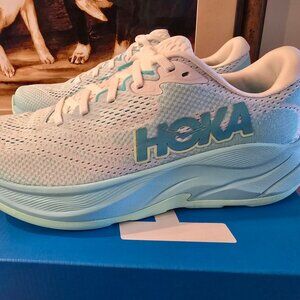 Hoka One One Rincon 4 Frost/ Blue Spark Women Running Shoes 1155131 FSTB Sz 10